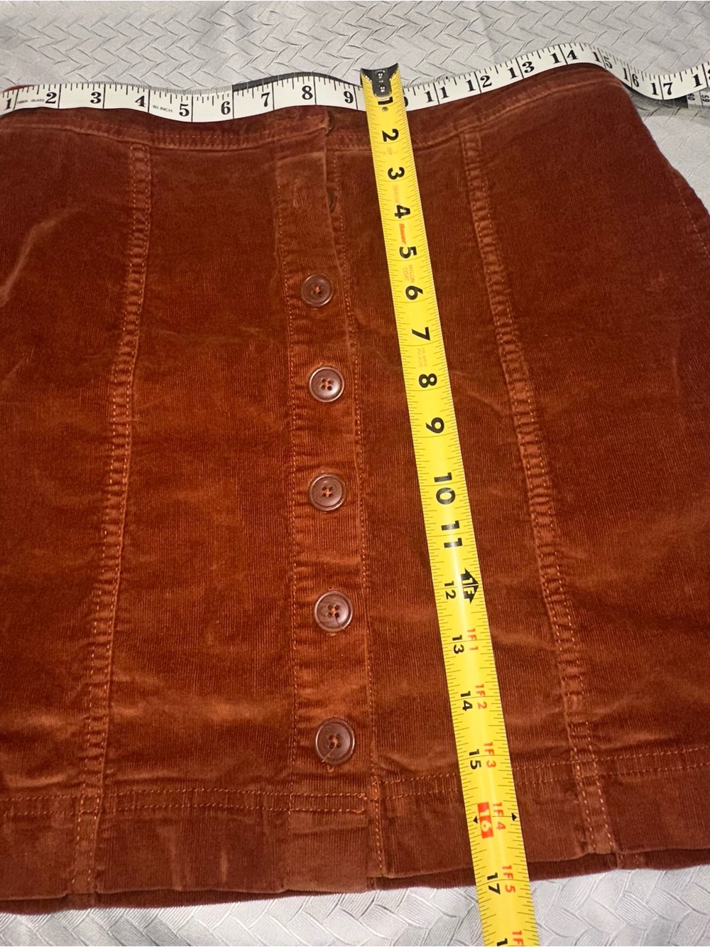 Knox Rose Rust comfortably soft Corduroy Button-Front Mini Skirt with pockets.